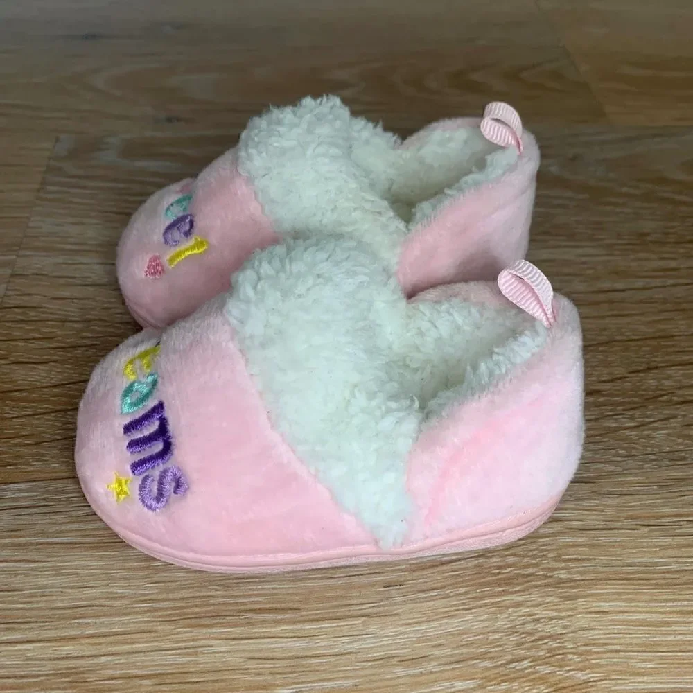 Wonder Nation Baby Girl Size 2 “Sweet Dreams” Winter Slippers